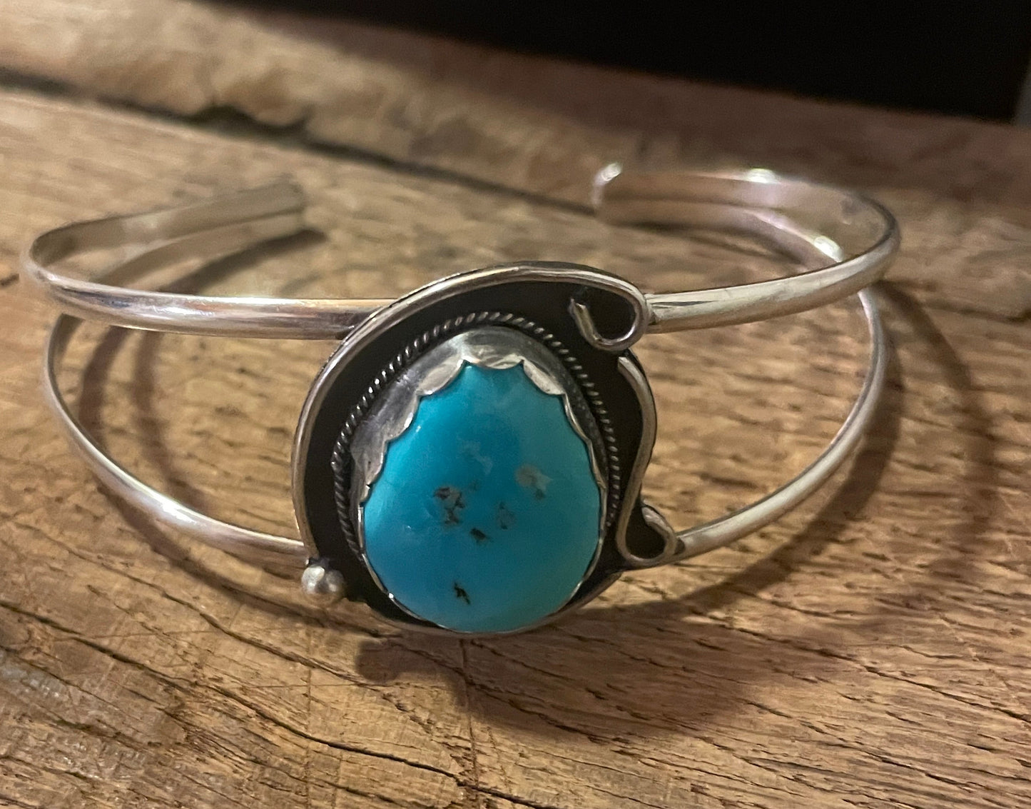 Sleeping Beauty Cuff